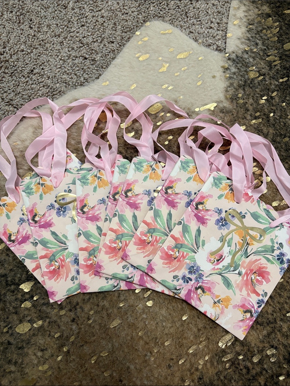 Plum Pretty Sugar Floral Pink Ribbon Gift Bags - Set of 7